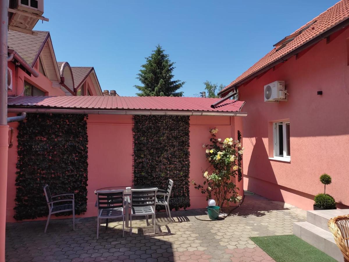 Calypso Rooms Făgăraş Buitenkant foto